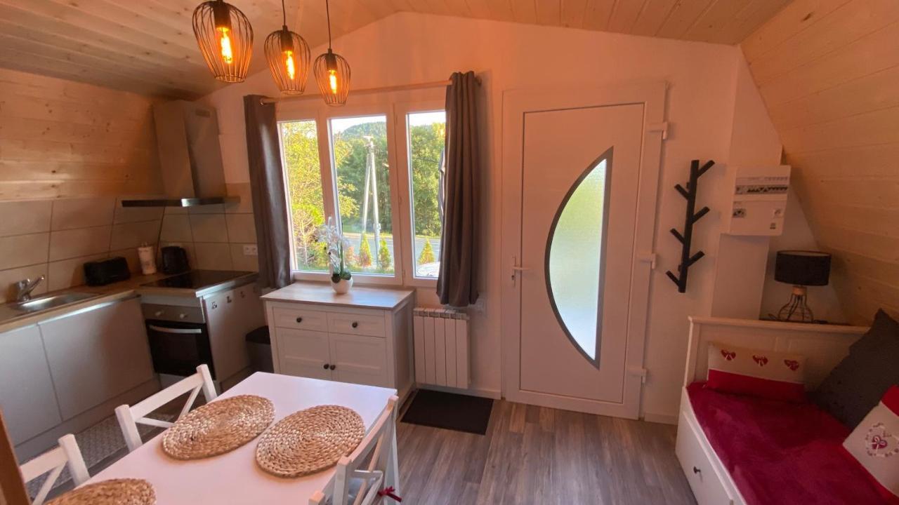 Au-Doux-Altic Chalet Romantique Avec Jacuzzi Et Sauna Métabief Exterior foto